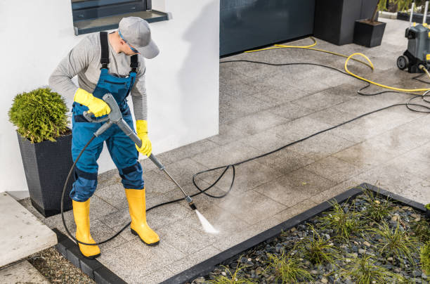 Best Deck Pressure Washing  in Fuller Heights, FL